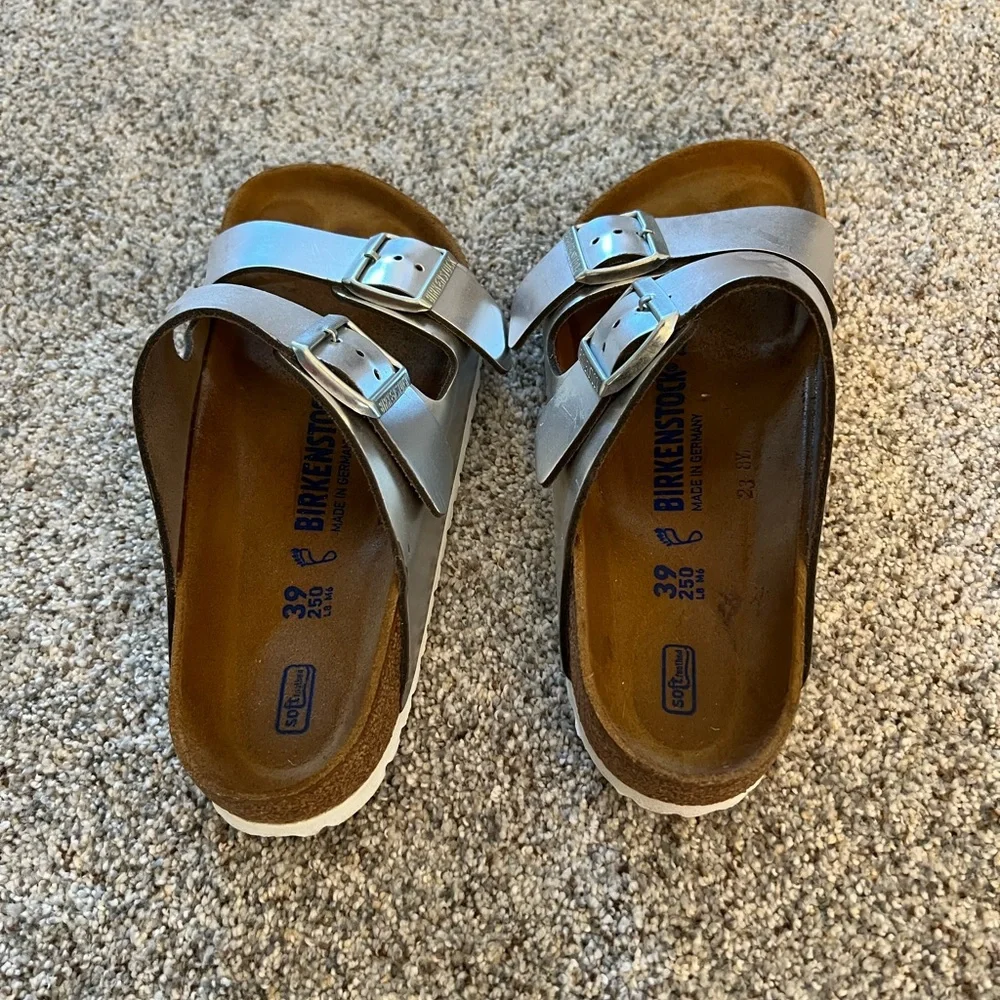 Birkenstock Women's Silver Sandals - Picture 3 of 5